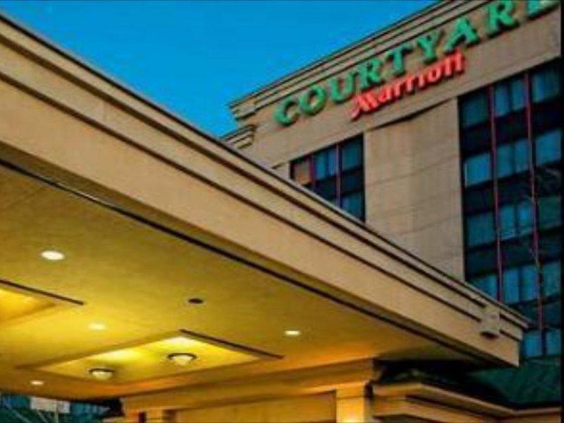 Hotel Courtyard By Marriott New York Laguardia Airport Zewnętrze zdjęcie