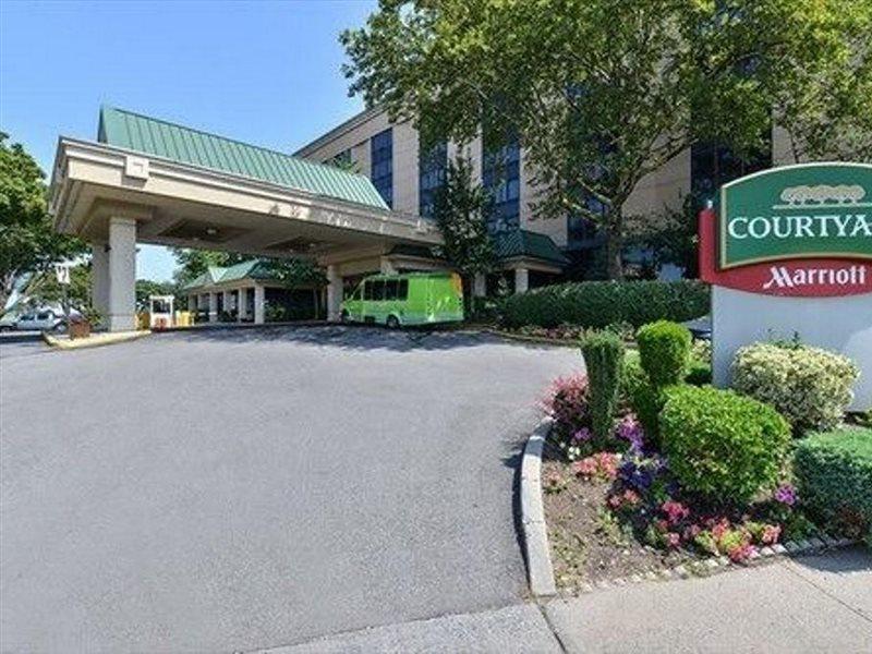 Hotel Courtyard By Marriott New York Laguardia Airport Zewnętrze zdjęcie