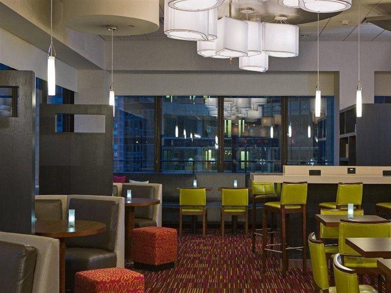 Hotel Courtyard By Marriott New York Laguardia Airport Zewnętrze zdjęcie