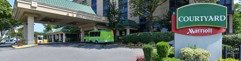 Hotel Courtyard By Marriott New York Laguardia Airport Zewnętrze zdjęcie