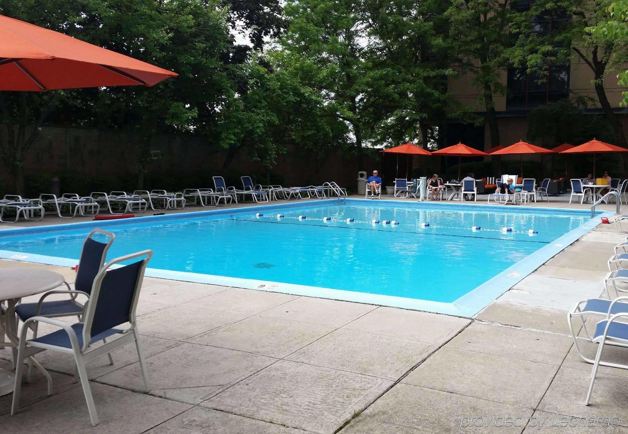 Hotel Courtyard By Marriott New York Laguardia Airport Zewnętrze zdjęcie